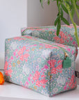 Golden Lily Large Wash Bag